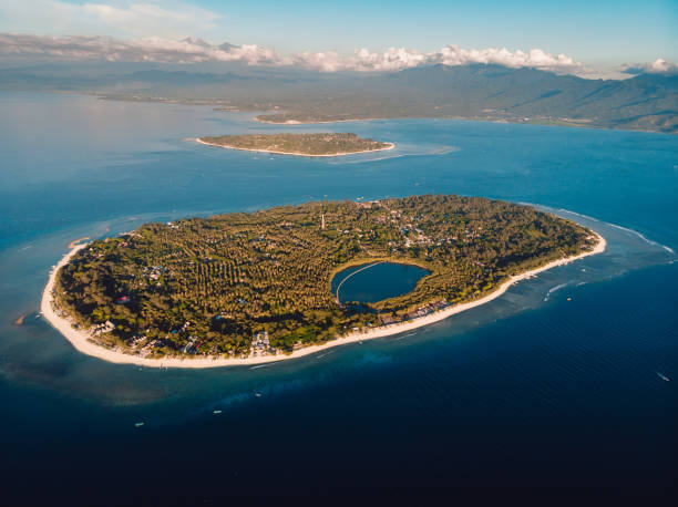 3 Gili Hopping Island