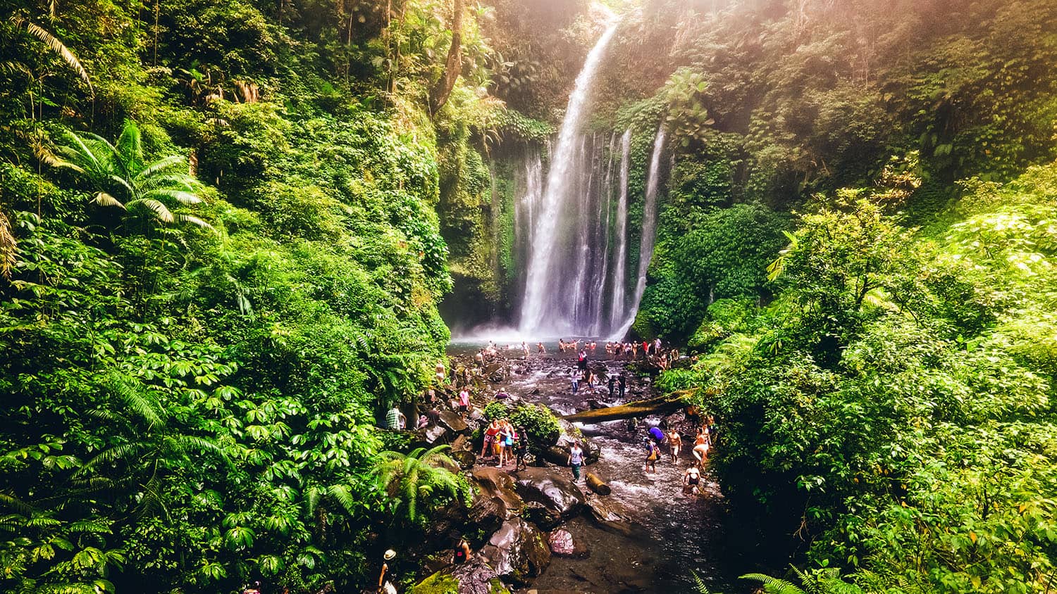 Paket Wisata Air terjun tiu kelep